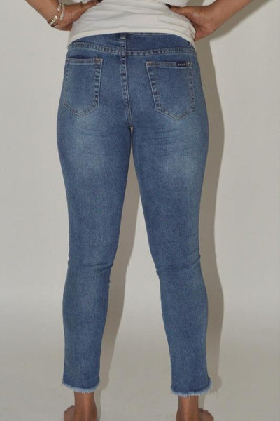 Cropped Bottom Jeans